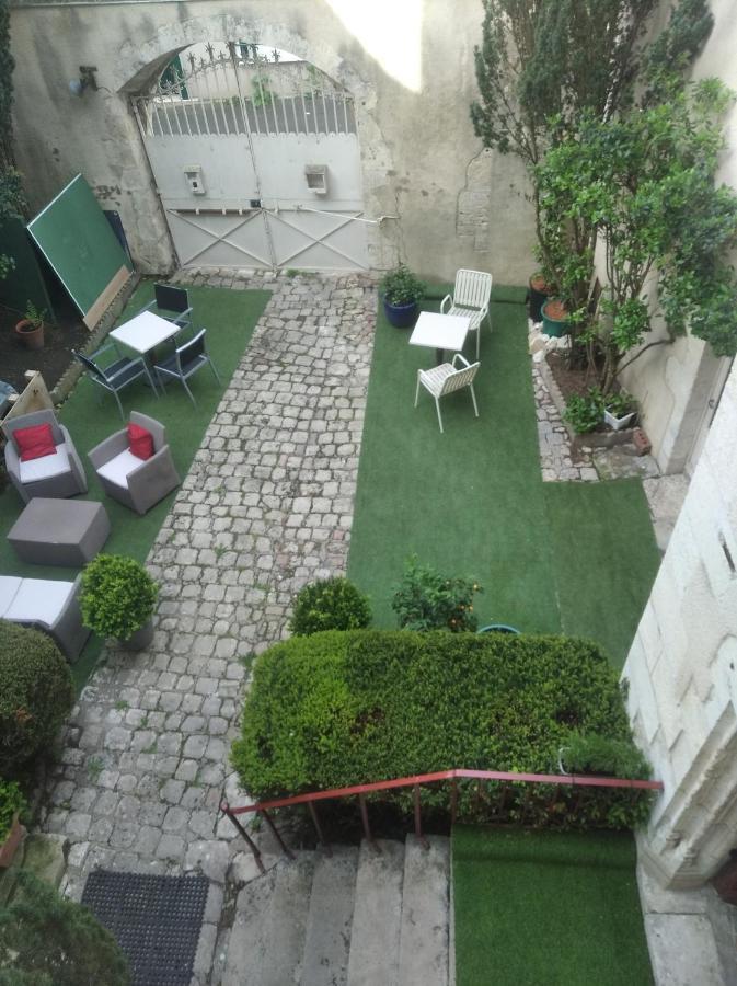 אפרטהוטל איסודן Le Logis De Saint Cyr מראה חיצוני תמונה